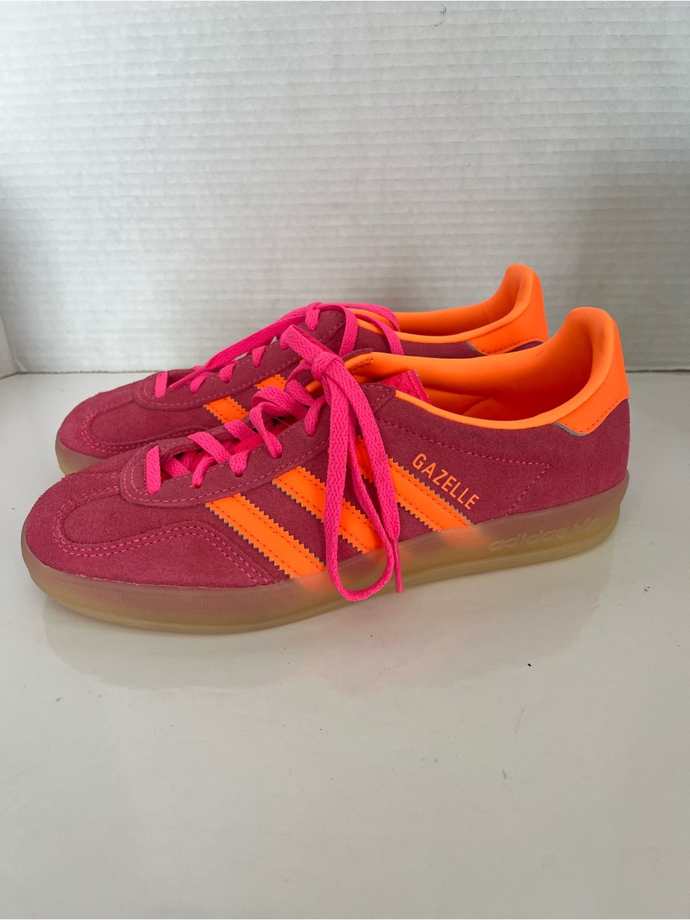 Adidas Gazelle Indoor Lucid Pink Orange Gum Sneakers Size 6 NWOT - Picture 5 of 10